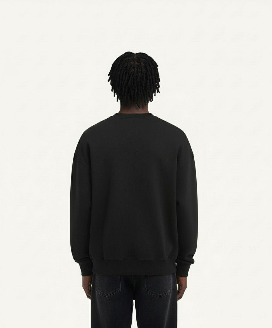 OVERSIZED SOLID BLACK CREWNECK