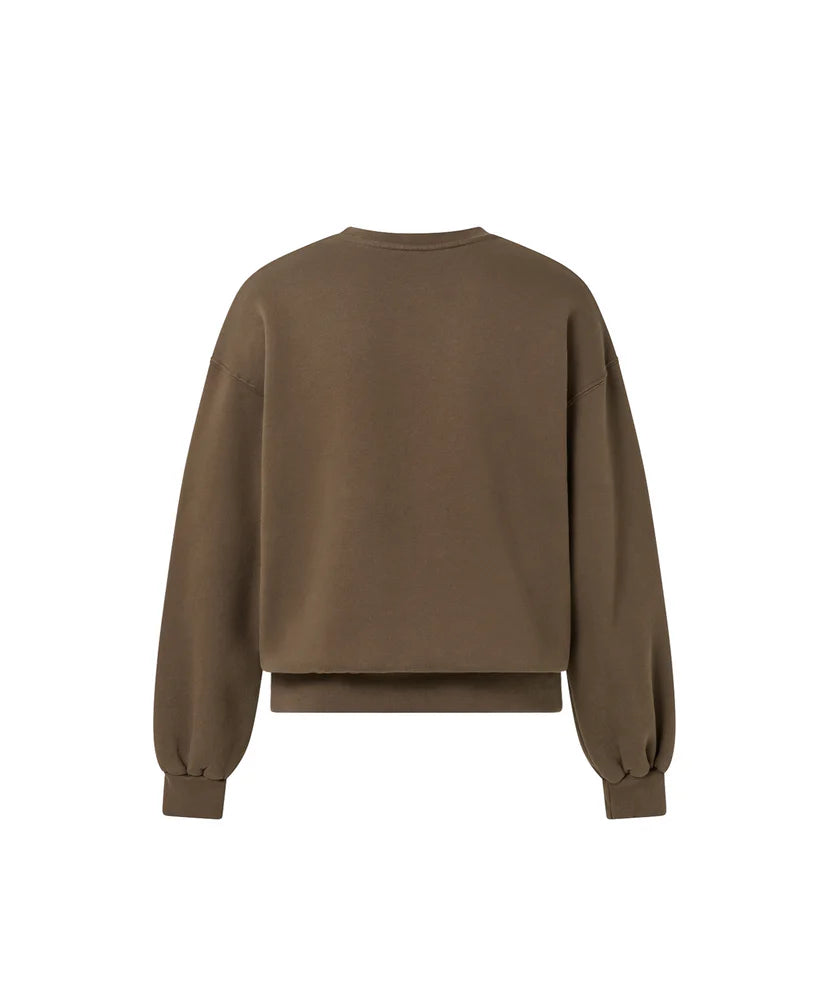 OVERSIZED MOCHA BROWN CREWNECK