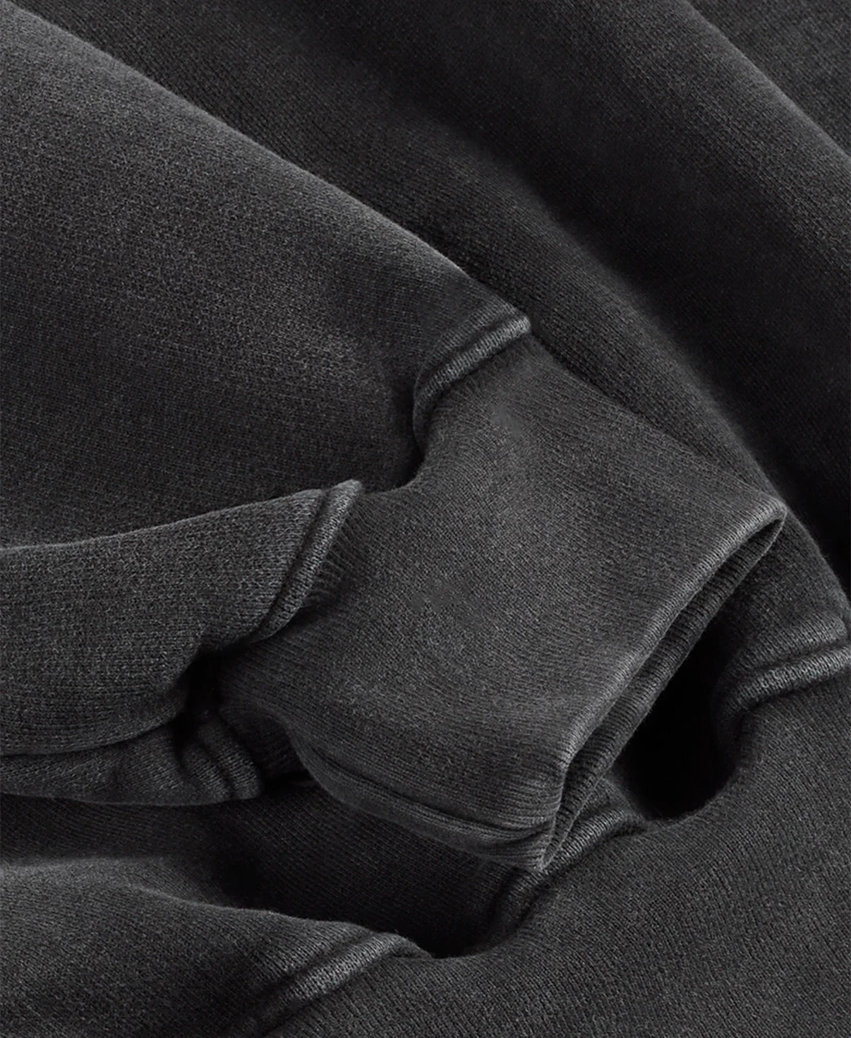 OVERSIZED VINTAGE BLACK ZIPPER HOODIE