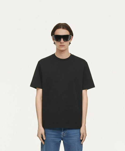REGULAR SOLID BLACK T-SHIRT